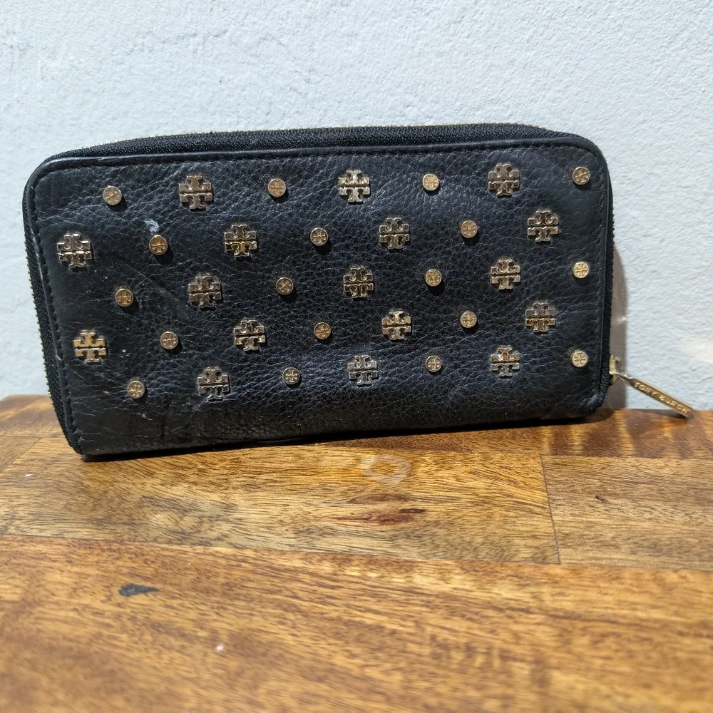 RARE Tory Burch rare black leather with‎ gold logos & studs wallet